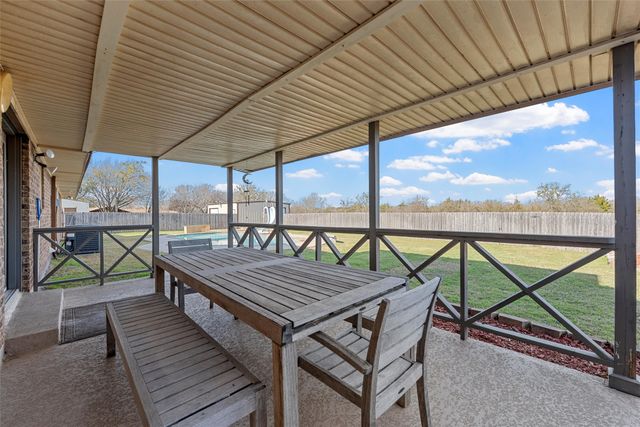 398 Bluebonnett Lane, Lorena, TX 76655