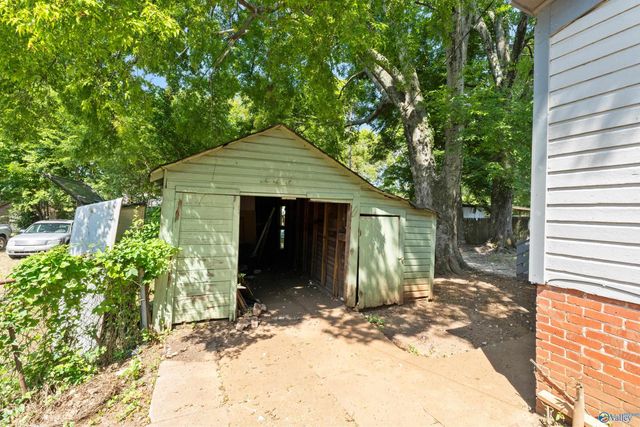 109 5th Avenue Nw NW, Decatur, AL 35601