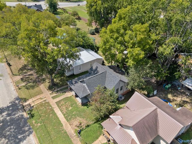 109 5th Avenue Nw NW, Decatur, AL 35601