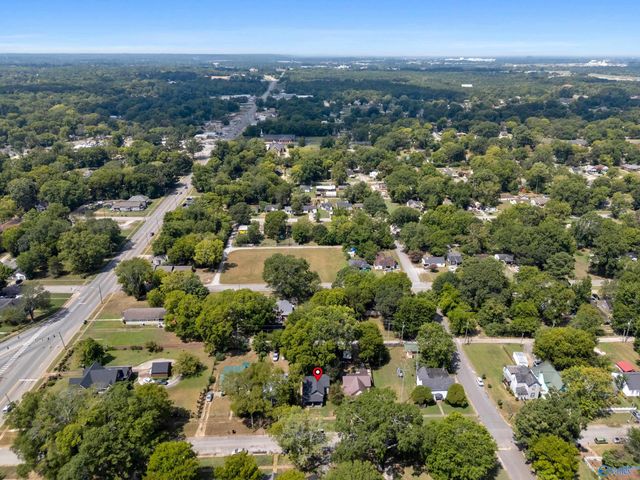 109 5th Avenue Nw NW, Decatur, AL 35601