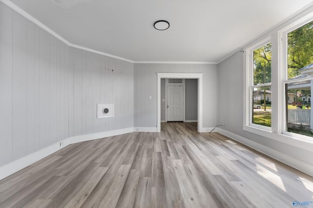 109 5th Avenue Nw NW, Decatur, AL 35601