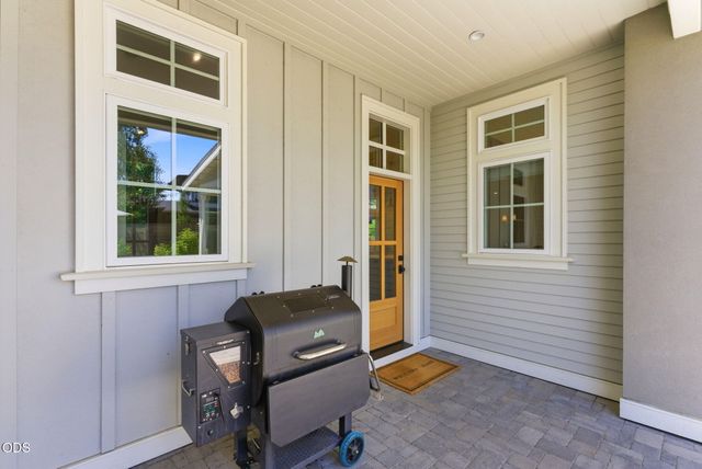 3113 NW Blodgett Way, Bend, OR 97703