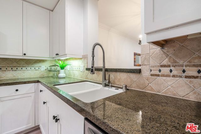 5625 Crescent Park 126, Los Angeles, CA 90094