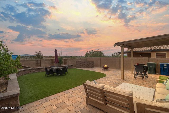 4979 S River Run Drive, Tucson, AZ 85746