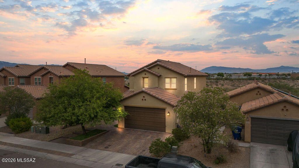 4979 S River Run Drive, Tucson, AZ 85746