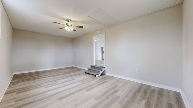 211 Freedom Dr, Lebanon, TN 37087