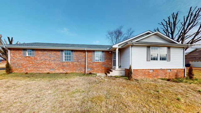 211 Freedom Dr, Lebanon, TN 37087