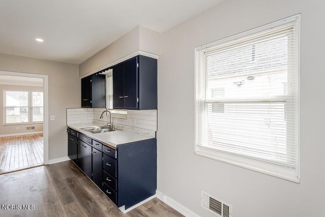 732 Colima Drive, Toledo, OH 43609