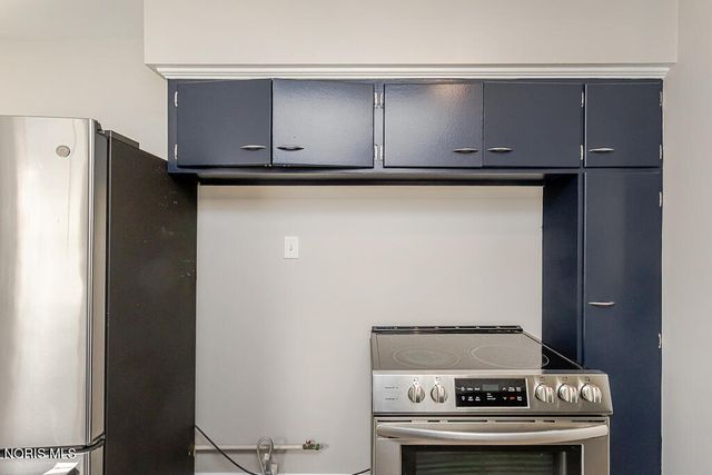 732 Colima Drive, Toledo, OH 43609