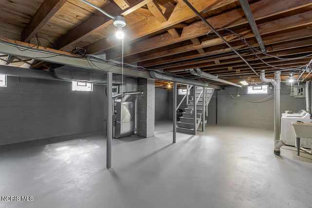 732 Colima Drive, Toledo, OH 43609