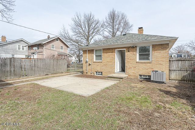 732 Colima Drive, Toledo, OH 43609