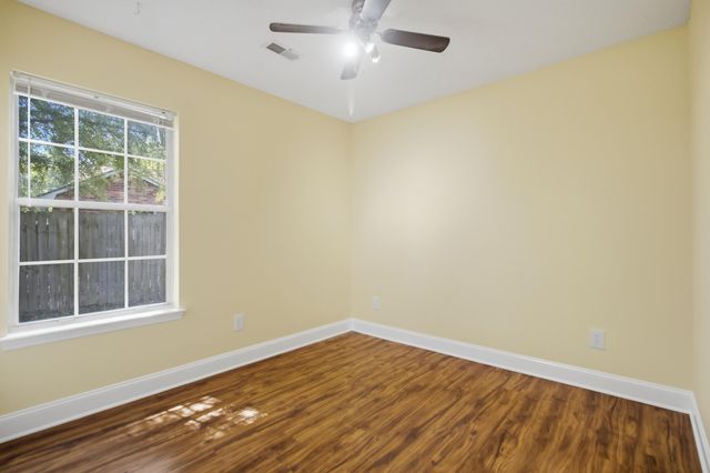 9010 Blitzen Court, North Charleston, SC 29406