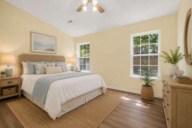 9010 Blitzen Court, North Charleston, SC 29406