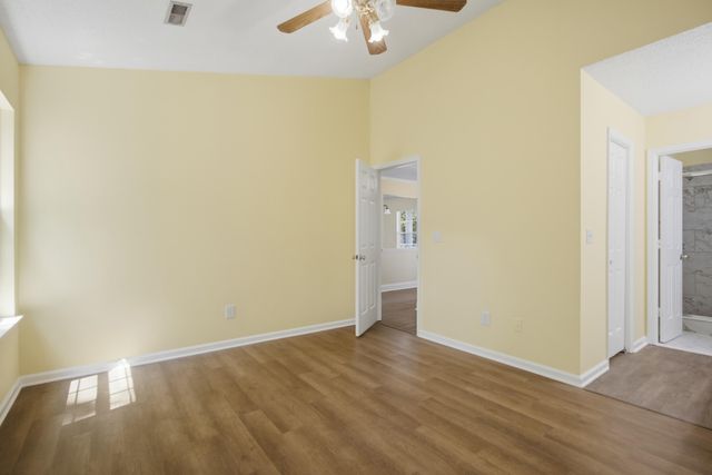 9010 Blitzen Court, North Charleston, SC 29406