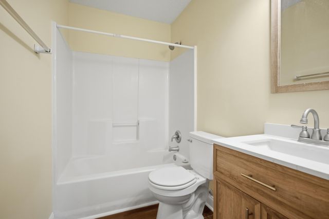 9010 Blitzen Court, North Charleston, SC 29406