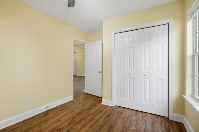 9010 Blitzen Court, North Charleston, SC 29406