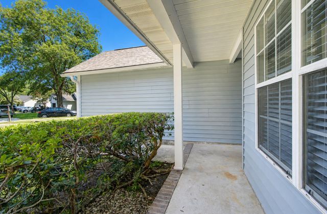 9010 Blitzen Court, North Charleston, SC 29406