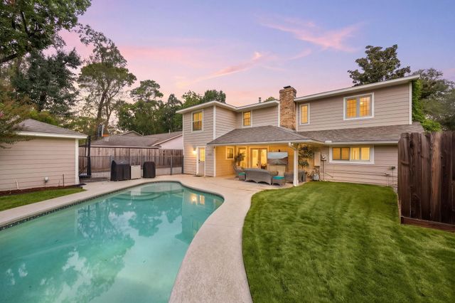 10831 Britoak Lane, Houston, TX 77079