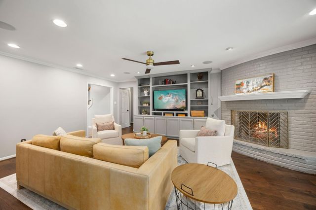 10831 Britoak Lane, Houston, TX 77079