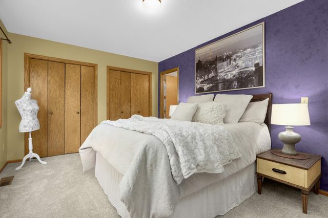 7104 Mourning Dove Road, Circle Pines, MN 55014