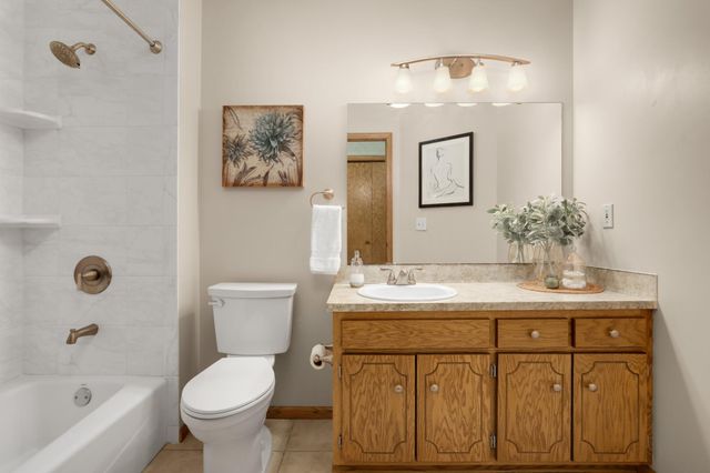 7104 Mourning Dove Road, Circle Pines, MN 55014