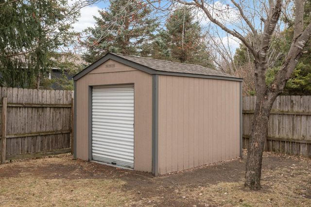 7104 Mourning Dove Road, Circle Pines, MN 55014