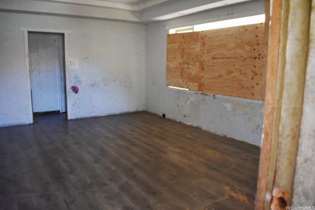 2416 Naai Street, Honolulu, HI 96819