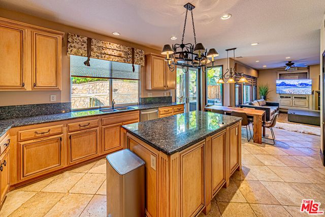 6621 E Prescott Court, Orange, CA 92867