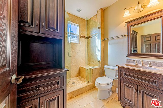 6621 E Prescott Court, Orange, CA 92867
