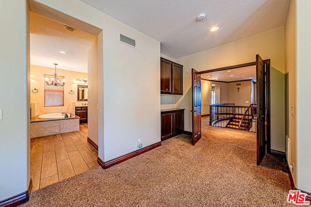 6621 E Prescott Court, Orange, CA 92867