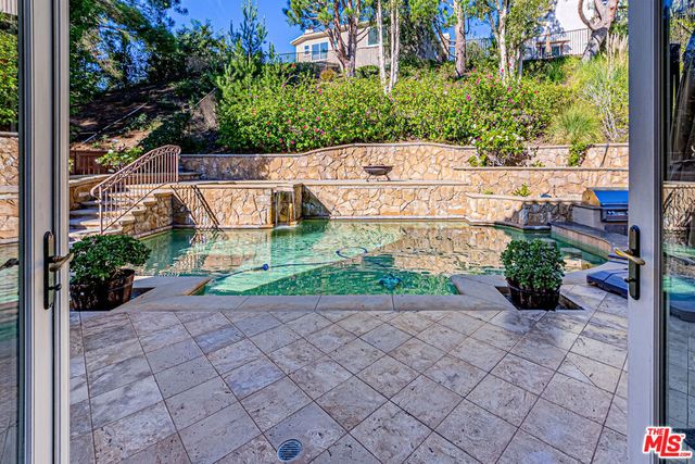 6621 E Prescott Court, Orange, CA 92867