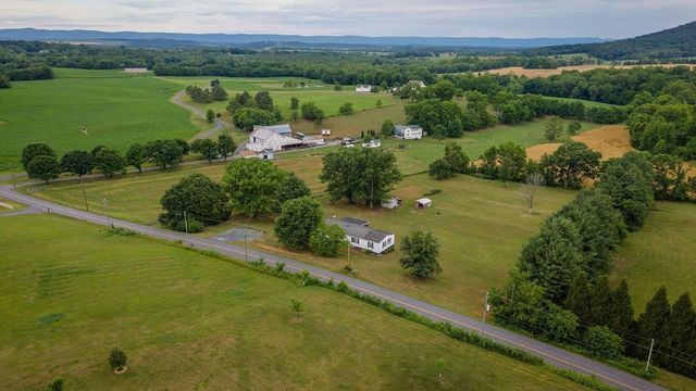 1859 QUICKSBURG RD, Quicksburg, VA 22847