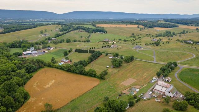 1859 QUICKSBURG RD, Quicksburg, VA 22847