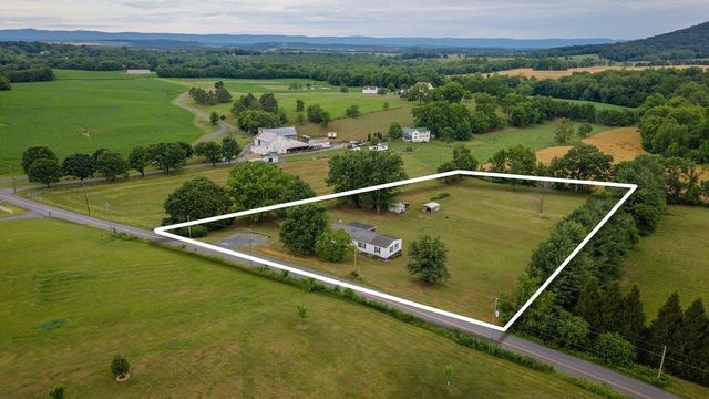 1859 QUICKSBURG RD, Quicksburg, VA 22847