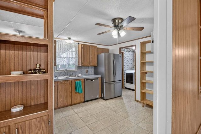 1859 QUICKSBURG RD, Quicksburg, VA 22847