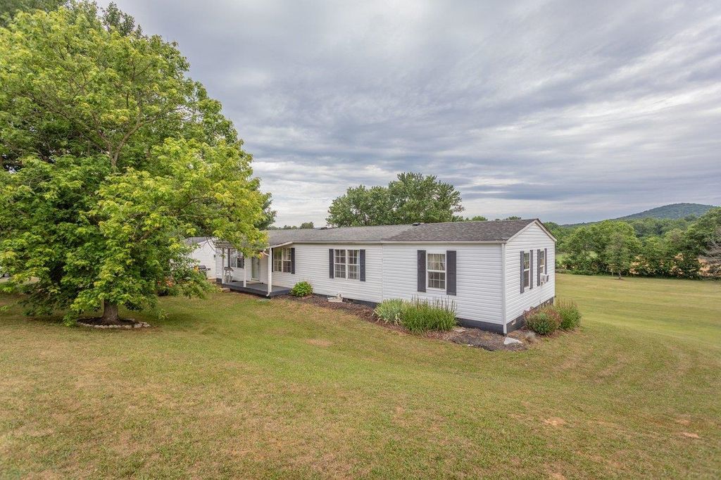 1859 QUICKSBURG RD, Quicksburg, VA 22847