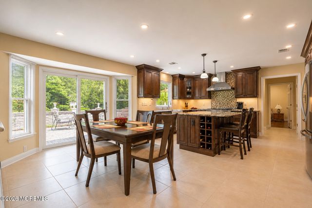 18 Carrie Drive, Marlboro, NJ 07746