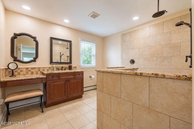 18 Carrie Drive, Marlboro, NJ 07746