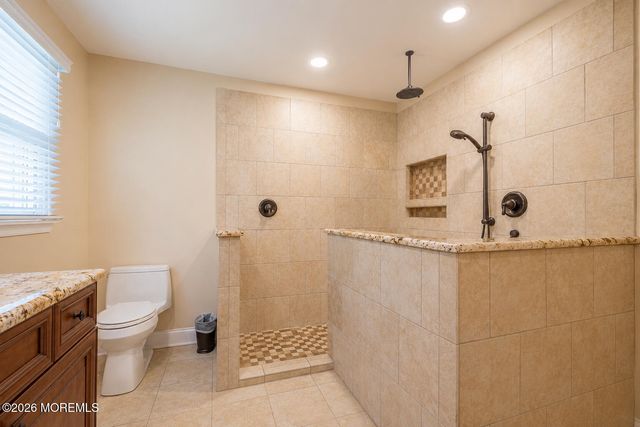 18 Carrie Drive, Marlboro, NJ 07746