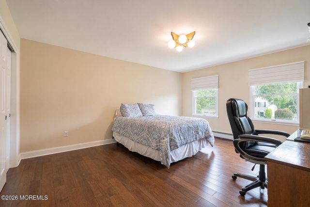 18 Carrie Drive, Marlboro, NJ 07746