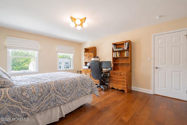 18 Carrie Drive, Marlboro, NJ 07746