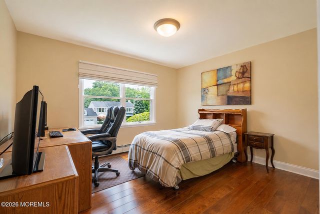 18 Carrie Drive, Marlboro, NJ 07746