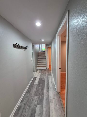 12 HARRIET AVENUE, Fairbanks, AK 99701