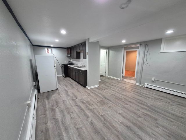 12 HARRIET AVENUE, Fairbanks, AK 99701