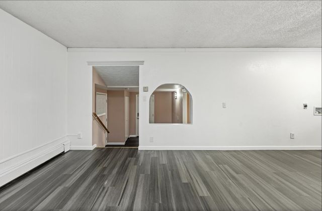 12 HARRIET AVENUE, Fairbanks, AK 99701