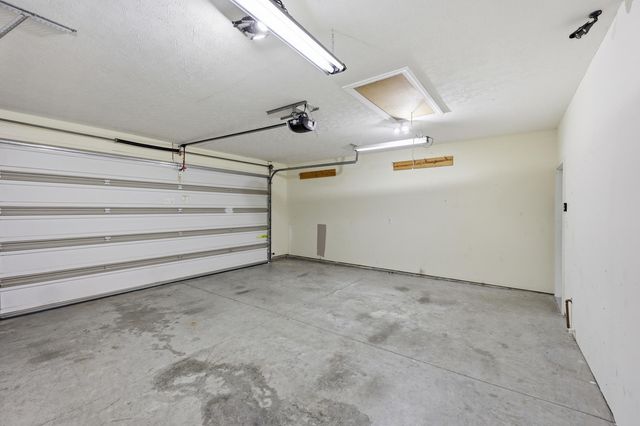 2985 Town Branch Road, Lexington, KY 40511