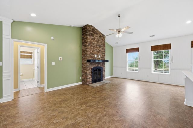 2985 Town Branch Road, Lexington, KY 40511