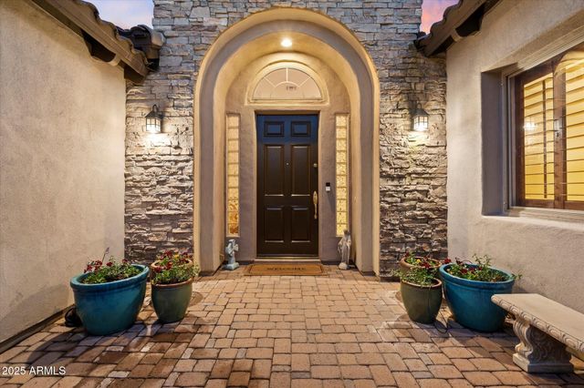 3969 E Navigator Lane, Phoenix, AZ 85050