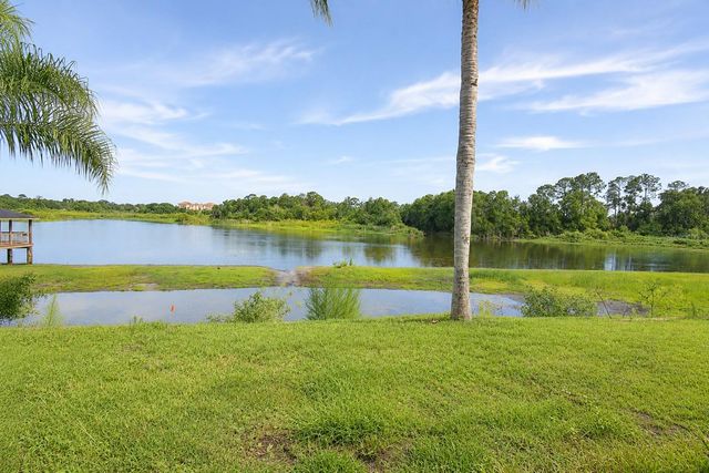 2229 FOGGY RIDGE PARKWAY, Land O Lakes, FL 34639