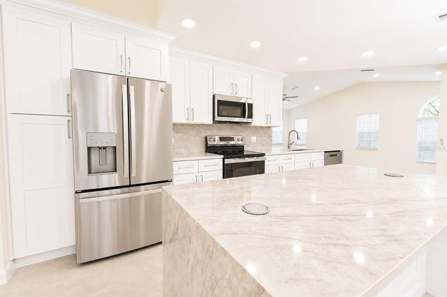 2229 FOGGY RIDGE PARKWAY, Land O Lakes, FL 34639